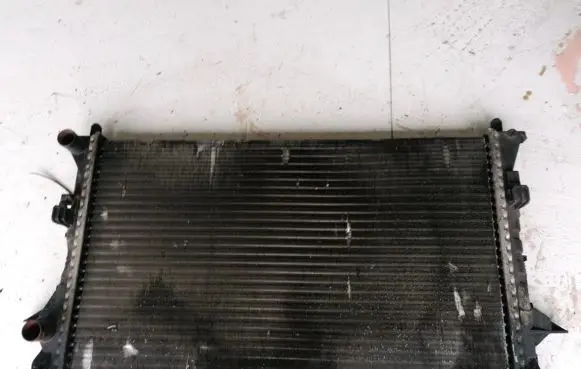 Renault Laguna II Coolant radiator