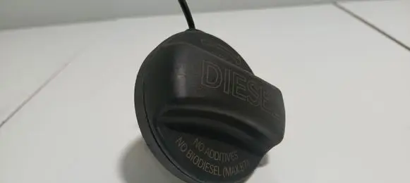 BMW 5 F10 F11 Fuel tank filler cap