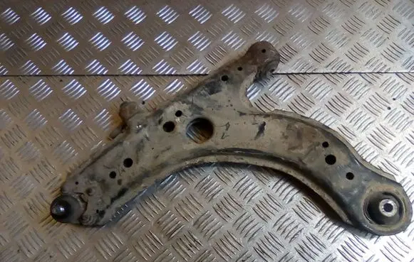 Volkswagen Golf IV Front lower control arm/wishbone