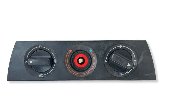 Audi A6 S6 C4 4A Climate control unit 