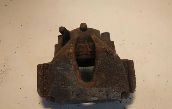 Opel Zafira A Front brake caliper