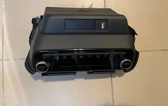 Mazda 2 Interior fan control switch 55900ODM80