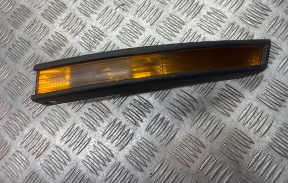 Volkswagen PASSAT B6 Front indicator light 3C0807717
