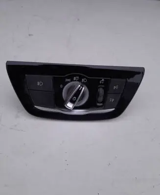 BMW 5 G30 G31 Light switch 6841881 05976307 18347910