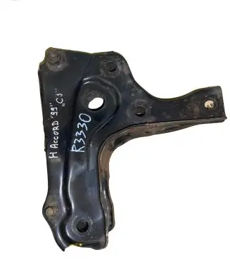 Honda Accord Engine mounting bracket
