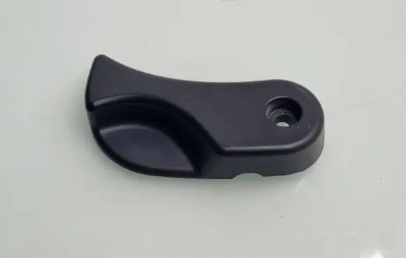 BMW 1 F20 F21 Engine bonnet (hood) release handle 7309606