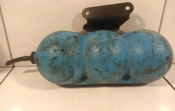 Audi A6 S6 C4 4A Vacuum air tank 443131541 4d0809163b