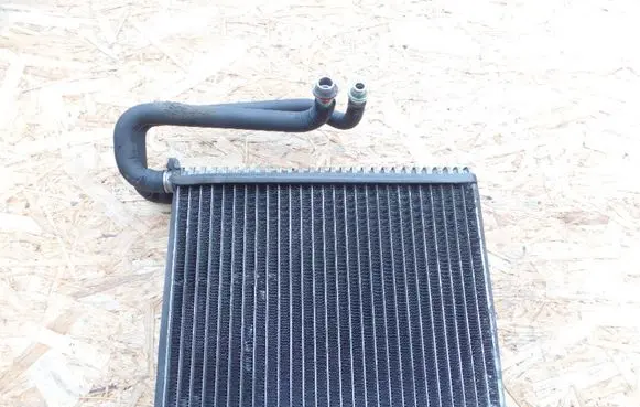 Air conditioning (A/C) radiator (interior)