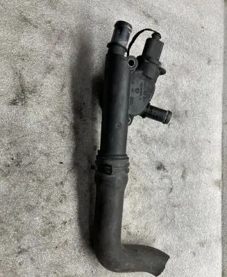 Volkswagen Sharan Thermostat housing 038121172D