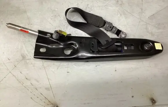 Volvo XC90 Front seatbelt 6003114