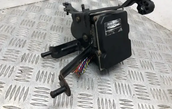 BMW 5 E60 E61 ABS Pump 0265950315 39018H0267 359L3021003085