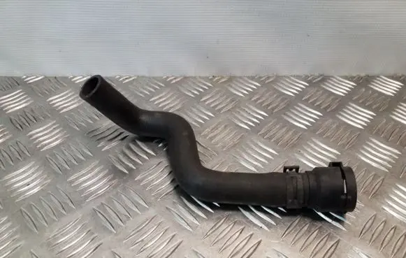 Audi A3 S3 8P Engine coolant pipe/hose