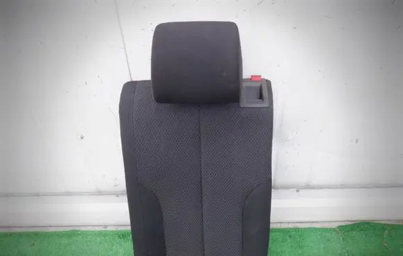Rear seat