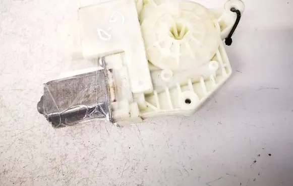 Peugeot 308 Rear door window regulator motor 9816271980