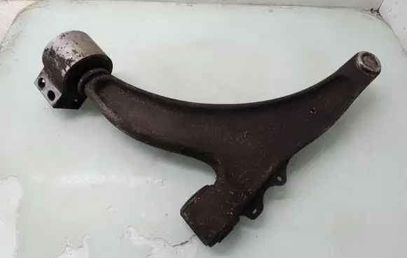 Opel Insignia A Front lower control arm/wishbone 