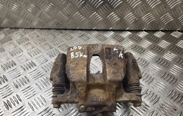 Toyota Avensis Verso Front brake caliper
