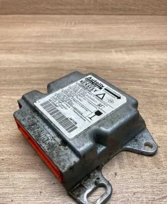 Renault Laguna I Airbag control unit/module 550629600 7700429613C