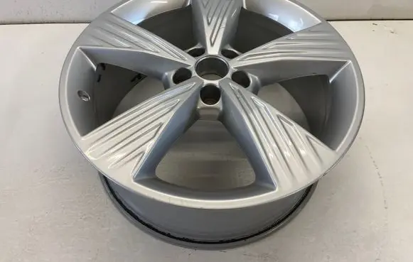 Audi Q4 Sportback e-tron R19 alloy rim 89A601025B 8JX19H2NH CD532