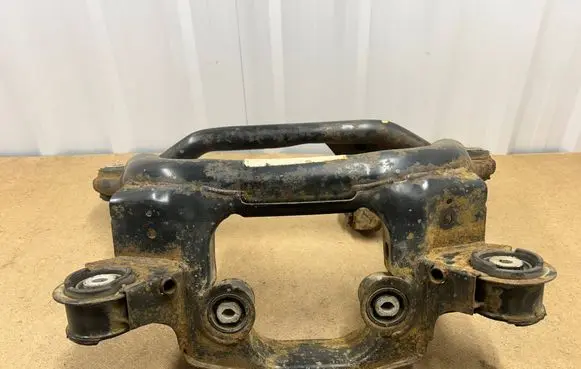 BMW 3 E46 Rear subframe 33316770812 6770812