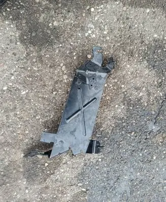 Renault Clio V Engine control unit holder 237146784R