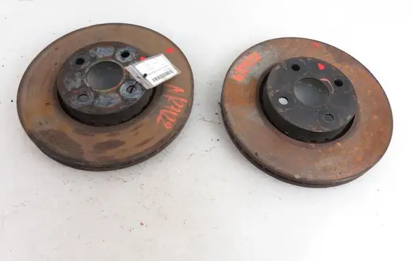Toyota Corolla Verso E121 Front brake disc