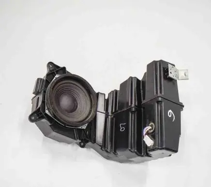 Lexus RX 450H Subwoofer speaker 8616048310