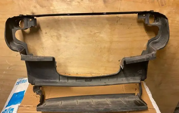Radiator trim