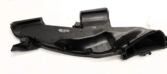 BMW 2 F45 Air intake duct part 7626564