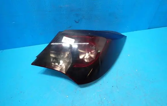 Opel Astra J Rear/tail lights 13281266