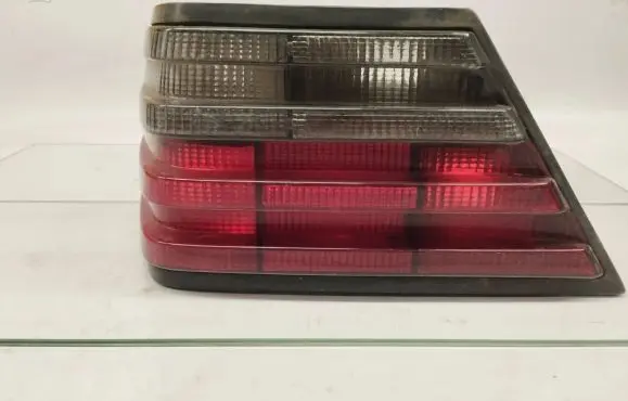 Mercedes-Benz E W124 Rear/tail lights 1248200164 1248201364 1248200364
