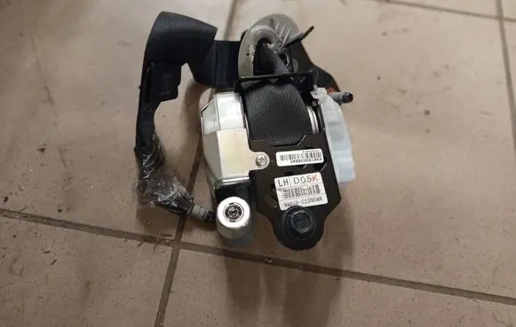 KIA Niro Rear seatbelt 89810G5300