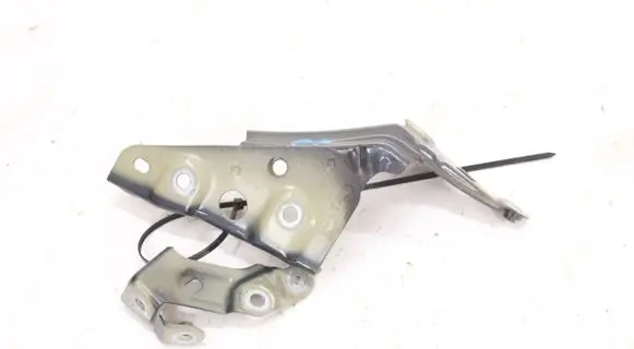 Skoda Scala Fender mounting bracket 6578212285785069