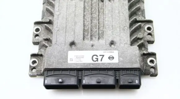 Nissan Juke I F15 Engine control unit/module 237101KB5A