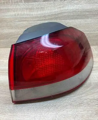 Volkswagen Golf VI Rear/tail lights 5K0945258 16796202