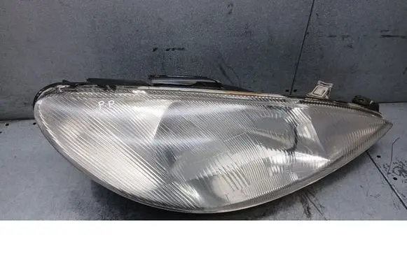 Peugeot 206 CC Front reflector 9640559480