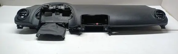 Renault Clio IV Dashboard 1302631X 682005112R