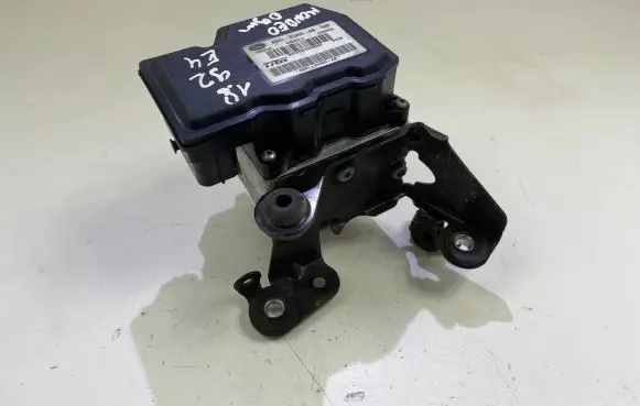 Ford Mondeo MK IV ABS Pump 8G912C405AB 16565704 54085037A