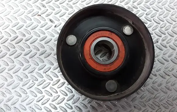 Opel Astra H Belt tensioner pulley 6203LHA