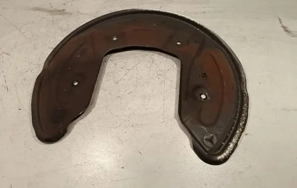 Mercedes-Benz E W213 Rear brake disc plate dust cover 