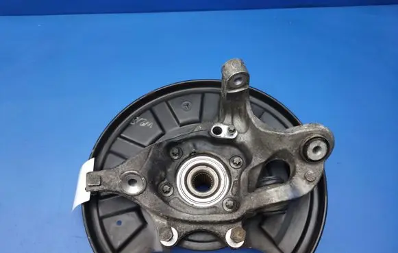 Mercedes-Benz CLS C218 X218 Rear wheel hub W219