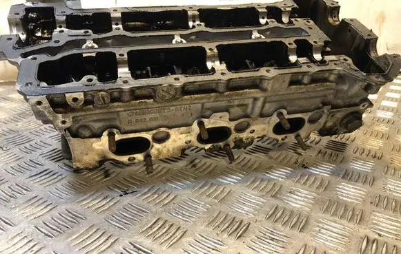 Mercedes-Benz ML W166 Engine head A6420103607