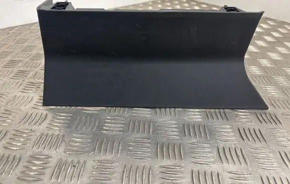 Ford Focus Fuse box cover JX7BA020C62AW GZ3UA