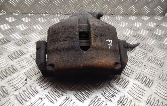 Volkswagen Touran I Front brake caliper