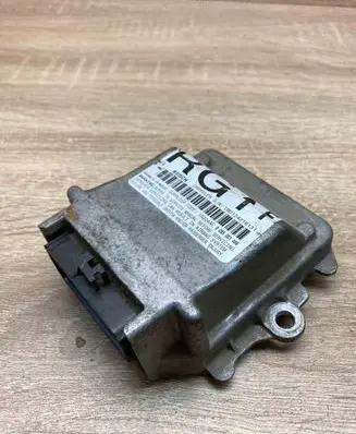 Chrysler Grand Voyager IV Airbag control unit/module 04748604AB 0285001466
