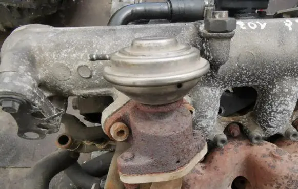 Volvo S70 V70 V70 XC EGR valve 98t075 72167506
