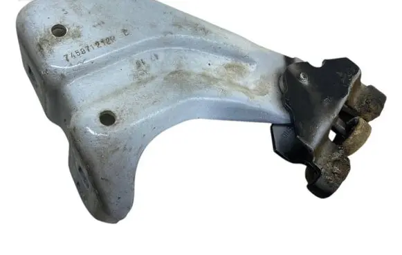Dacia Dokker Sliding door lower roller guide/hinge 745971212R