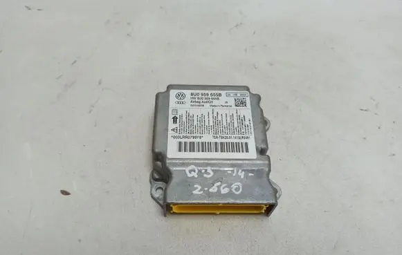 Audi Q3 8U Airbag control unit/module 8U0959655B