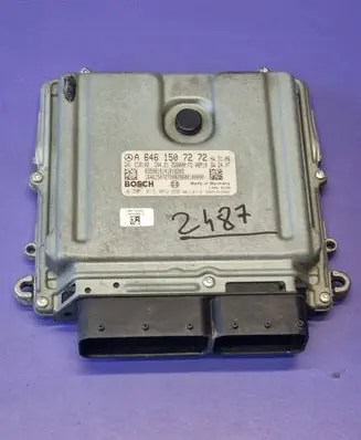 Mercedes-Benz Vito Viano W639 Engine control unit/module A6461507272 0281015062