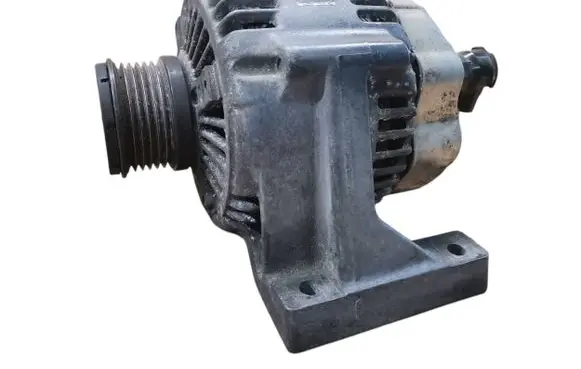 Volvo S40, V40 Generator/alternator 9472908 14V720A 1102110590