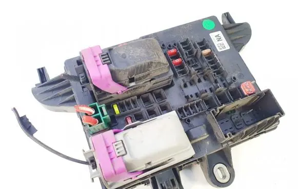 Opel Insignia A Fuse box set 13277317 175227-17709